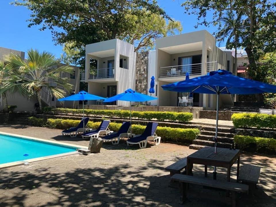 Valmarin Seafront Apartments Trou d'Eau Douce Luaran gambar